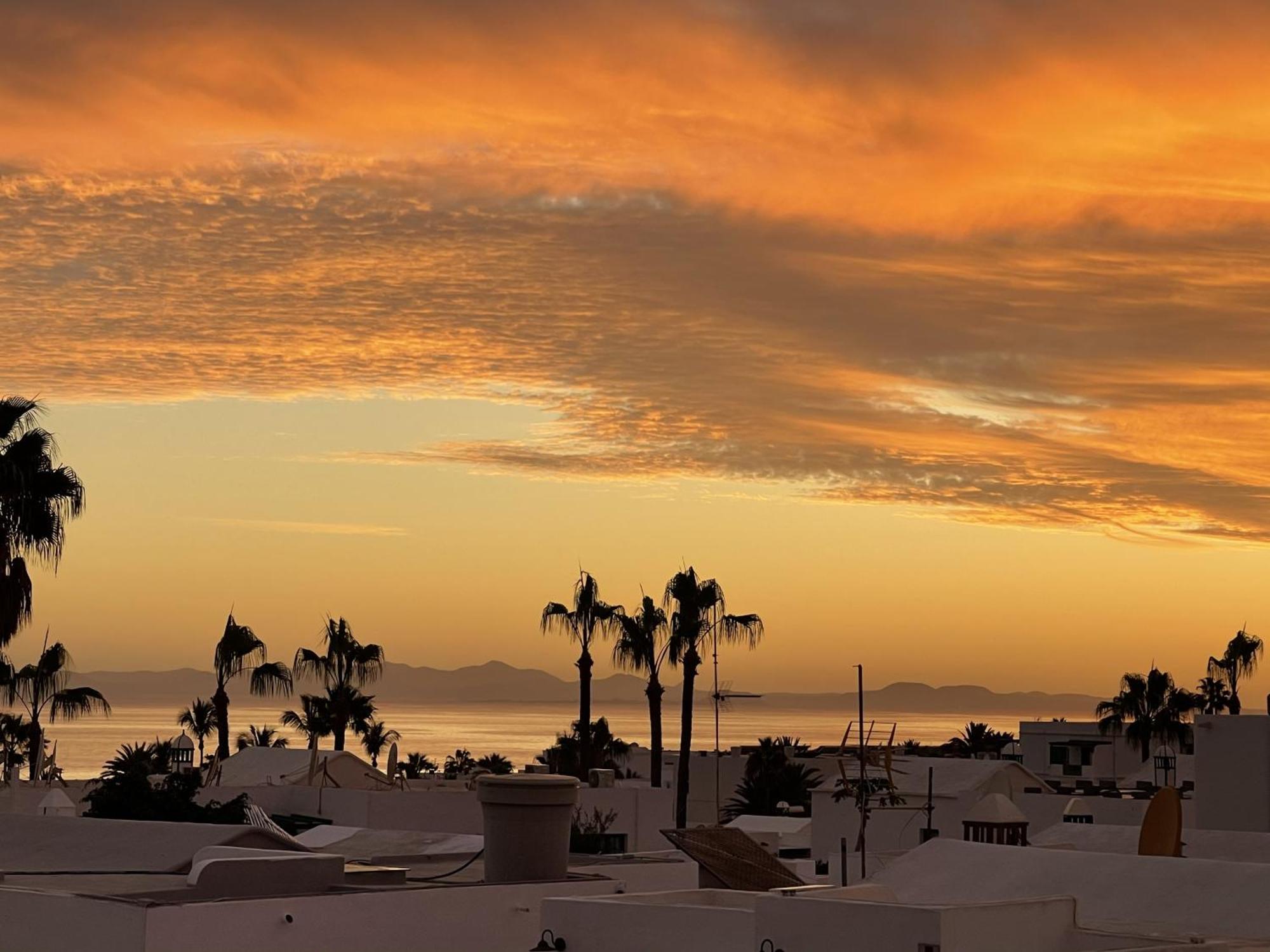Casahost La Barraca Sunset Villa Puerto del Carmen  Buitenkant foto